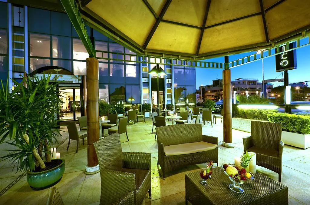 Hotel Nautico Ριτσόνε